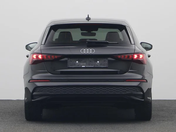 AUDI A3 Sportback (2025) — foto 20 van 23