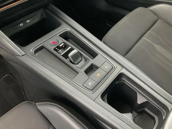 CUPRA Leon e-Hybrid (PHEV) (2024) — foto 10 van 37