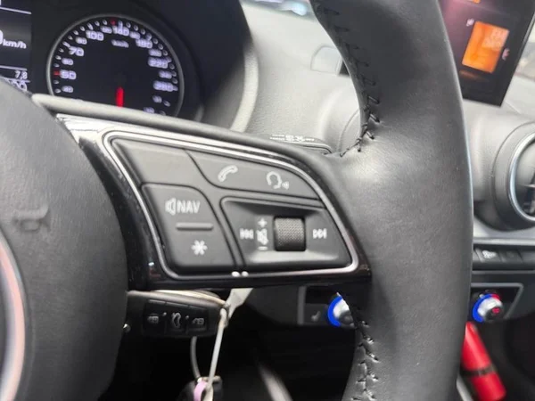 AUDI Q2 Dsl (2020) — foto 8 van 30