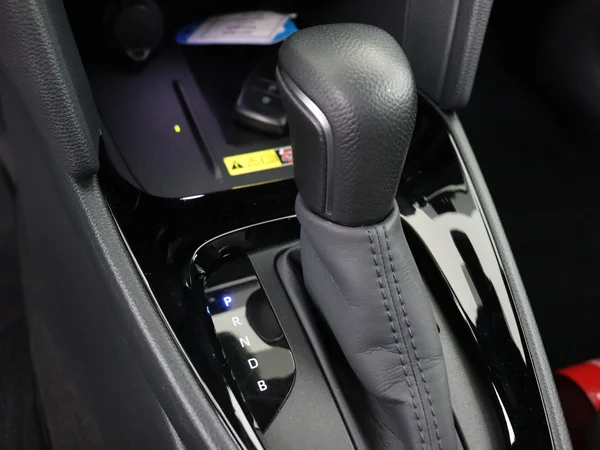 TOYOTA Yaris Cross (2024) — foto 4 van 27