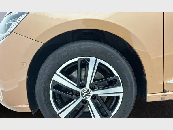 Volkswagen Caddy Maxi (2021) — foto 14 van 15