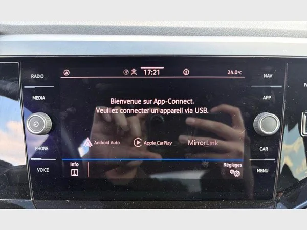 Volkswagen Taigo (2023) — foto 8 van 20