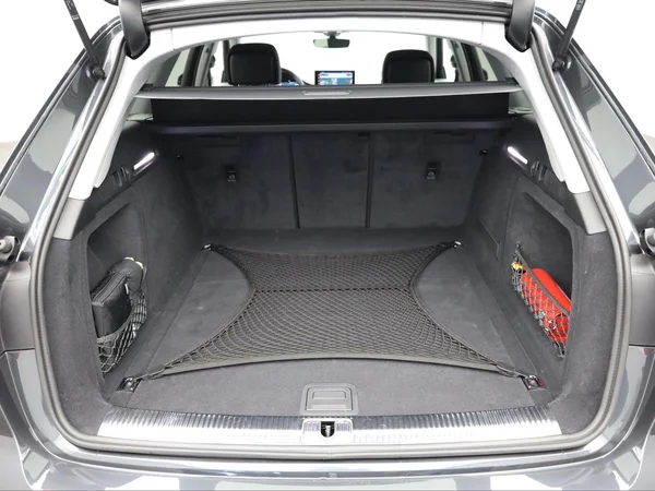AUDI A4 SW (2024) — foto 2 van 22