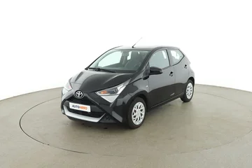 Toyota Aygo fc04896a-5df6-4745-8d14-ede6983c187b