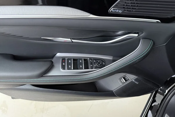 BYD Seal U PHEV (2026) — foto 8 van 18