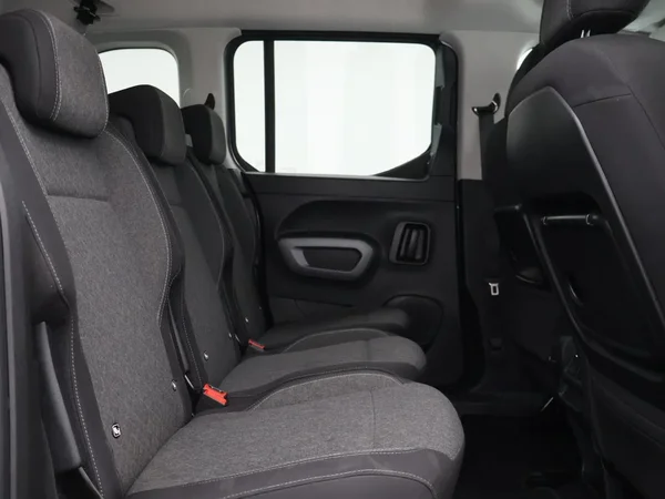Opel Combo Life (2025) — foto 23 van 28