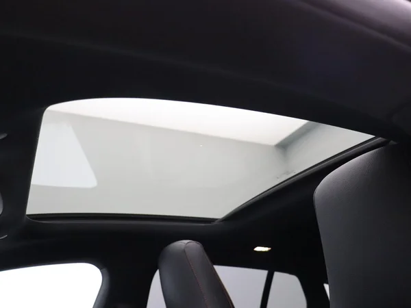 Mercedes-Benz CLA (2021) — foto 6 van 27