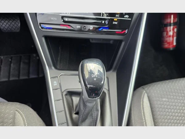 Volkswagen Taigo (2023) — foto 18 van 25