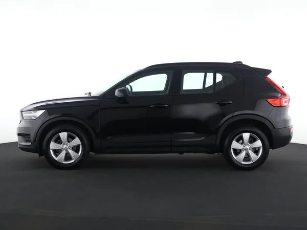 VOLVO XC40 (2021) — foto 12 van 29