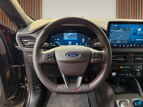 Ford Kuga (2025) — foto 6 van 29