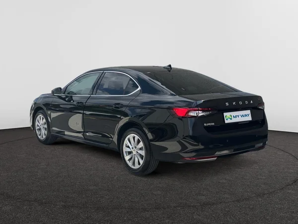 SKODA Superb (2026) — foto 15 van 21