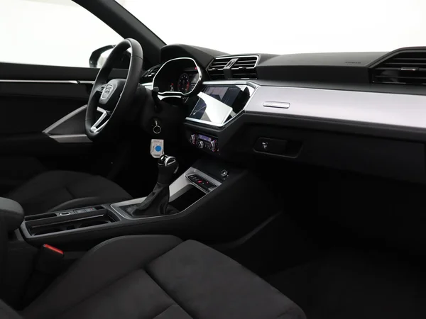 AUDI Q3 Sportback (2025) — foto 13 van 19