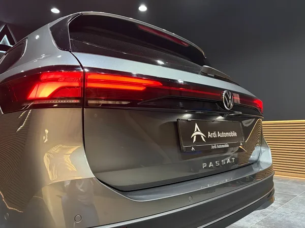 Volkswagen Passat (2024) — foto 30 van 31