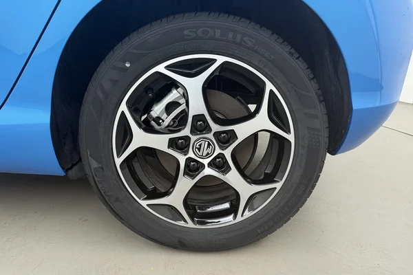 MG MG3 Hybrid+ (HEV) (2025) — foto 14 van 17