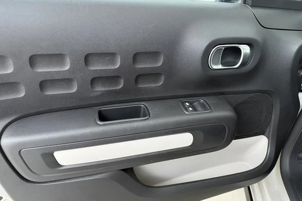 Citroen C3 (2023) — foto 7 van 16