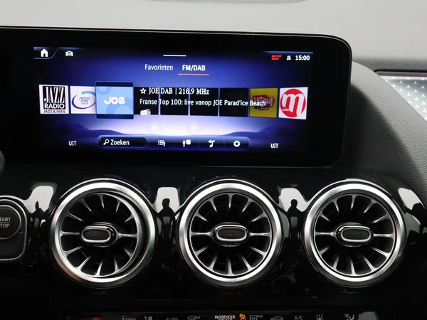Mercedes-Benz EQA (2025) — foto 5 van 27