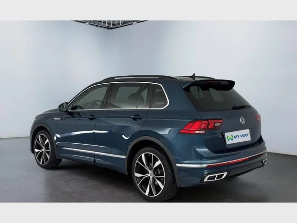 Volkswagen Tiguan (2021) — foto 28 van 31
