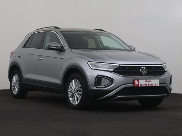 VOLKSWAGEN T-Roc (2022) — foto 22 van 27