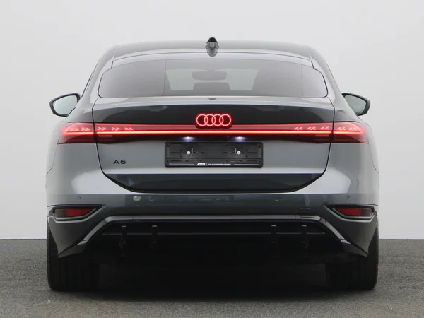 AUDI A6 Sportback e-tron (2026) — foto 18 van 23