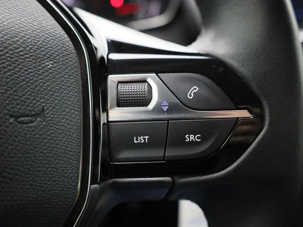 Peugeot 2008 (2022) — foto 7 van 39