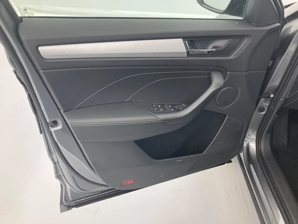 SKODA Kodiaq (2022) — foto 24 van 36