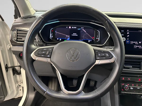 VOLKSWAGEN T-Cross (2021) — foto 4 van 24