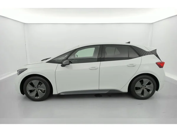 CUPRA Born (2022) — foto 27 van 32