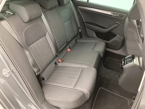 SKODA Superb Combi (2021) — foto 29 van 36