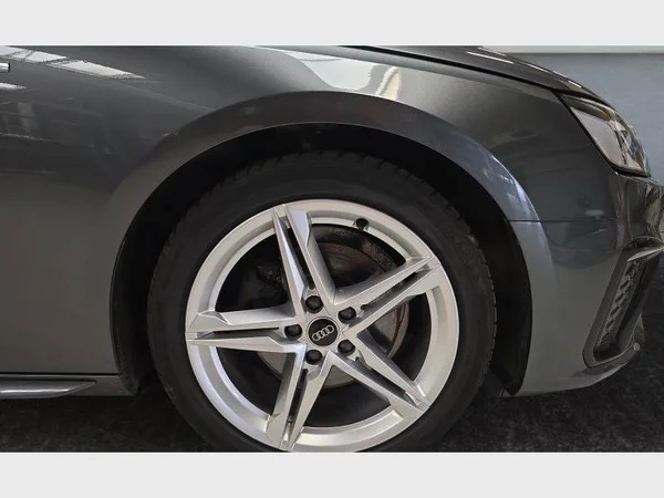Audi A4 Avant (2023) — foto 29 van 30