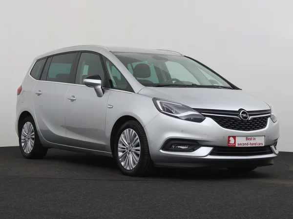 OPEL Zafira (2017) — foto 21 van 26