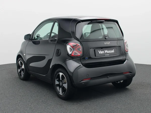 smart Fortwo (2024) — foto 12 van 25