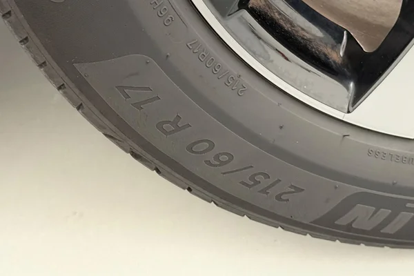 Peugeot 2008 (2020) — foto 14 van 37