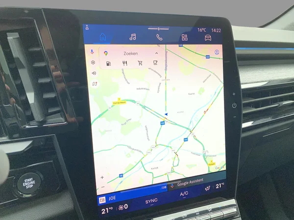 Renault Austral (2025) — foto 9 van 22