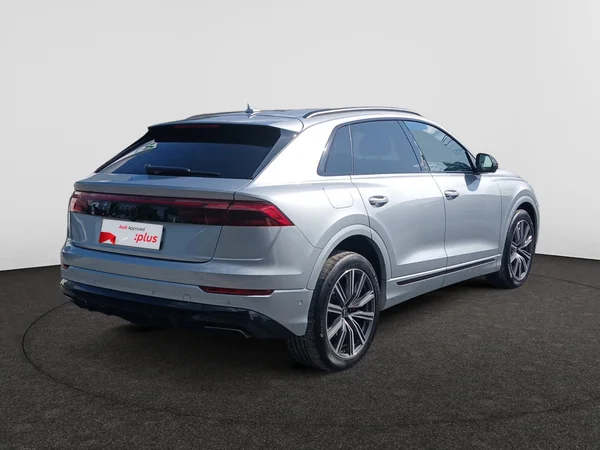 AUDI Q8 SUV e-hybrid (PHEV) (2024) — foto 12 van 19