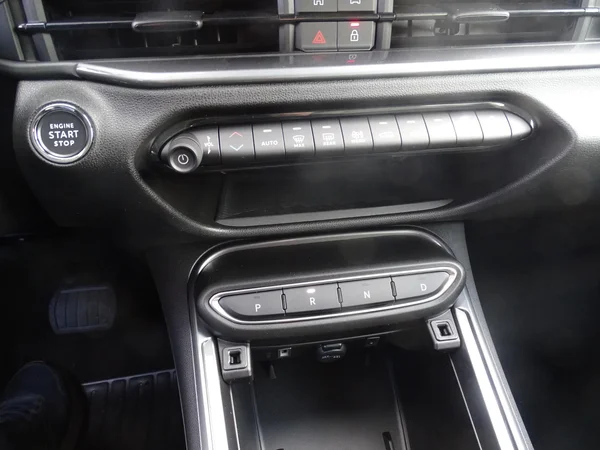 Fiat 600e (2025) — foto 11 van 24