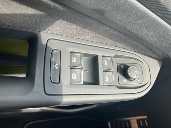 VOLKSWAGEN Golf VIII SW (2025) — foto 23 van 25