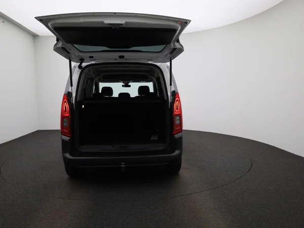 Opel Combo Life (2022) — foto 3 van 35