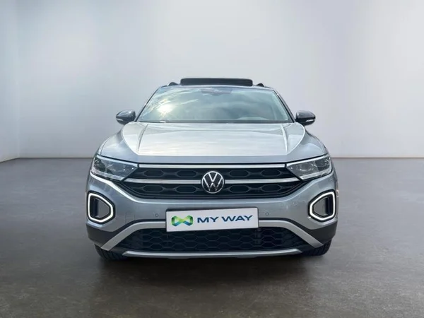 VOLKSWAGEN T-Roc (2023) — foto 24 van 27