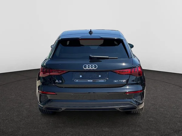 AUDI A3 Sportback (2024) — foto 14 van 21