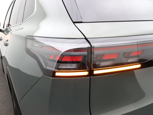 VOLKSWAGEN Tiguan (2025) — foto 20 van 20