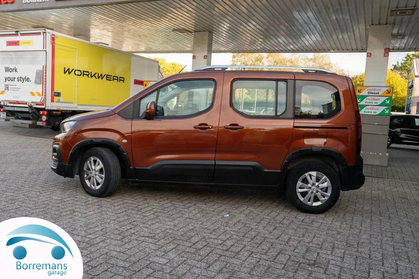 Peugeot RIFTER (2020) — foto 37 van 37