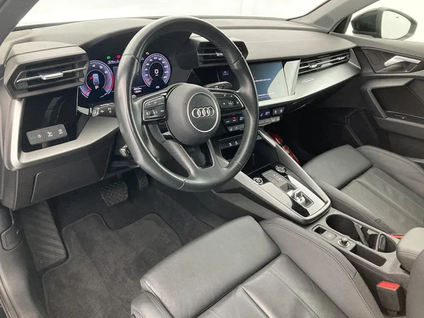 AUDI A3 Sportback (2022) — foto 10 van 36