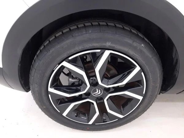 Citroen E-C4 (2021) — foto 8 van 19