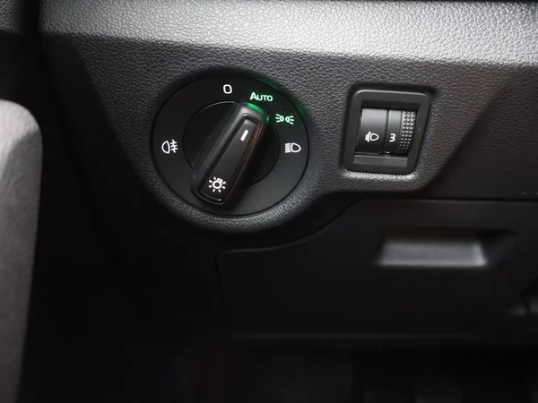 SKODA Kamiq (2024) — foto 15 van 26