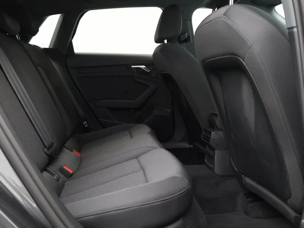 AUDI A3 Sportback PHEV (2024) — foto 9 van 25