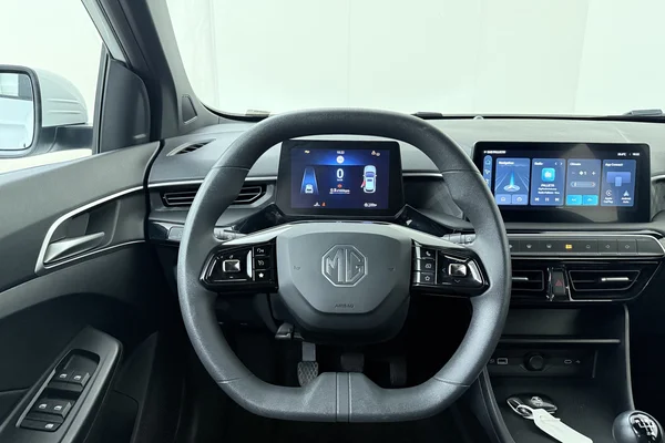 MG MG3 (2025) — foto 2 van 18