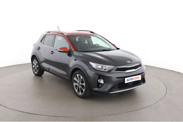 Kia Stonic (2018) — foto 14 van 16