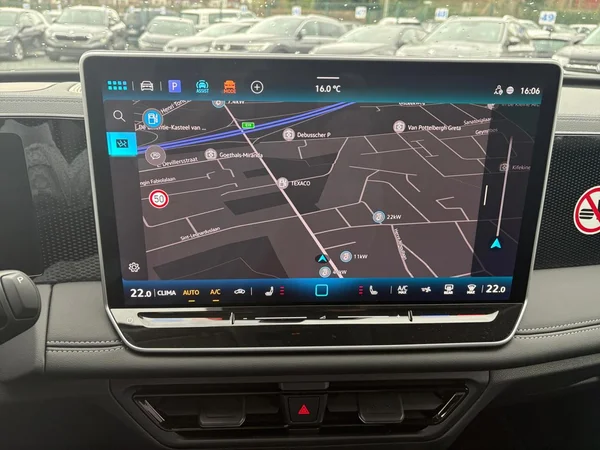 VOLKSWAGEN Tiguan (2026) — foto 5 van 24