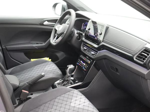 VOLKSWAGEN T-Cross (2025) — foto 8 van 17