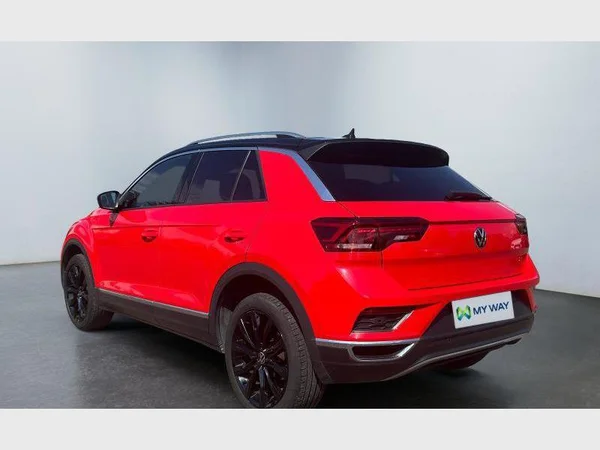 Volkswagen T-Roc (2021) — foto 12 van 29